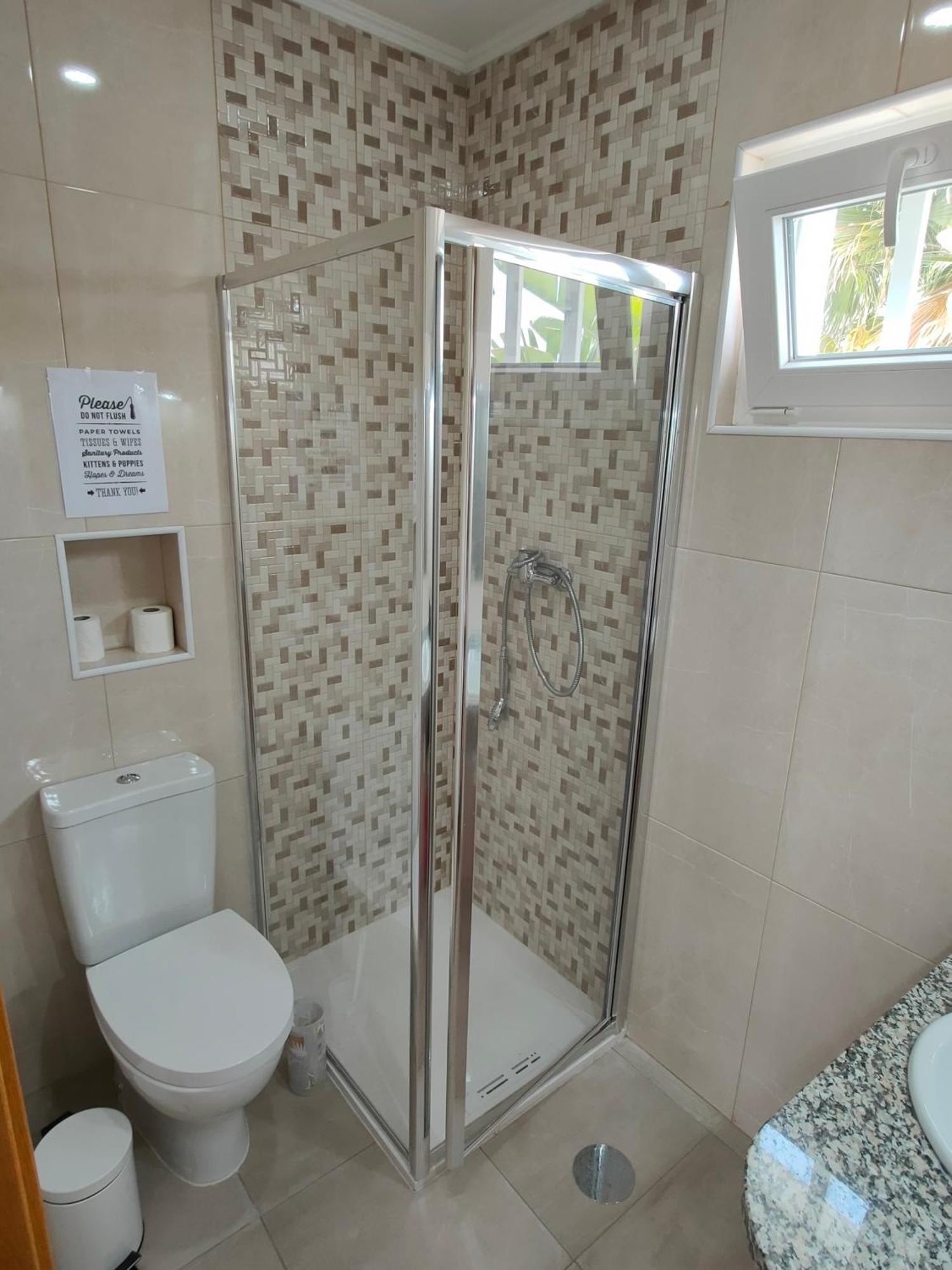 Casa Da Avo - City Center - Private Bedrooms Lagos Bilik gambar