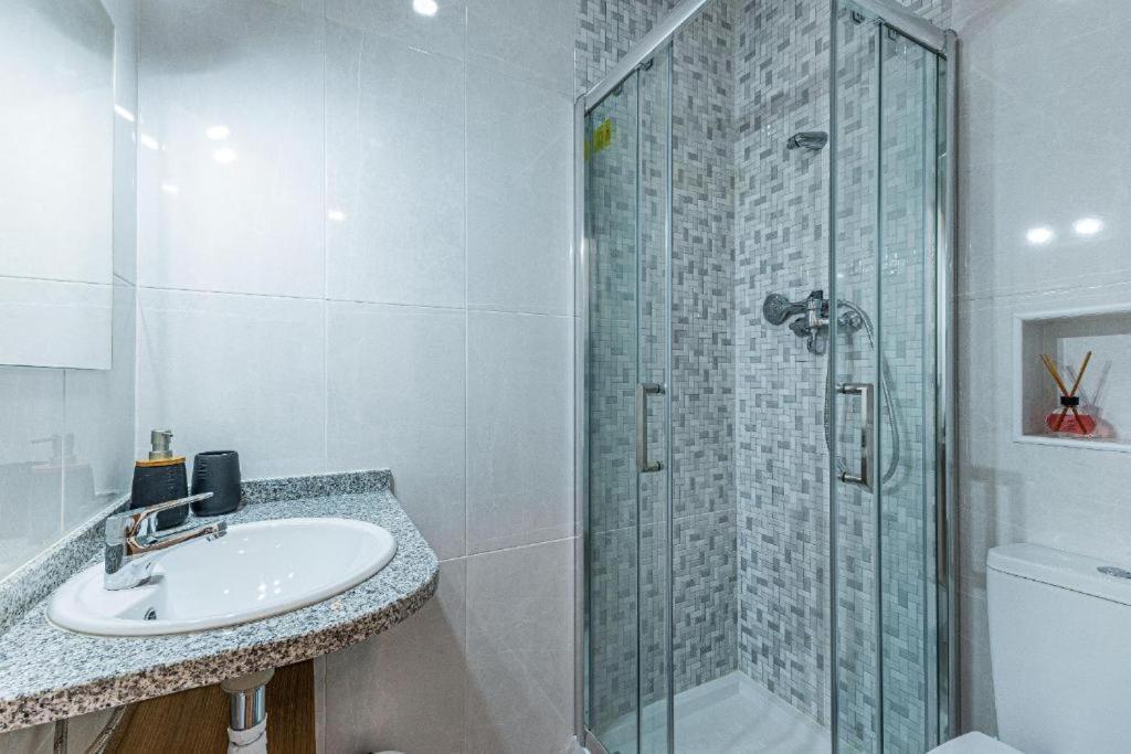 Casa Da Avo - City Center - Private Bedrooms Lagos Bilik gambar